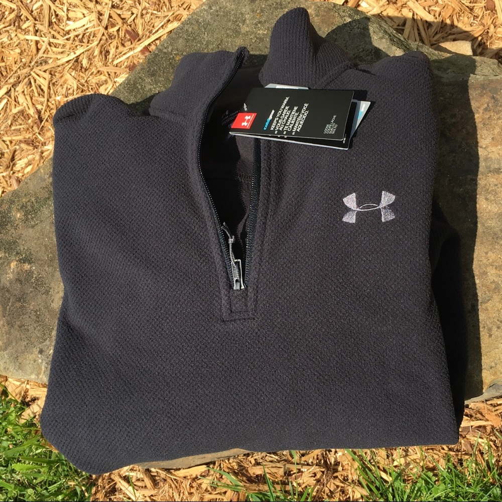 Men’s Under Armour Quarter Zip!